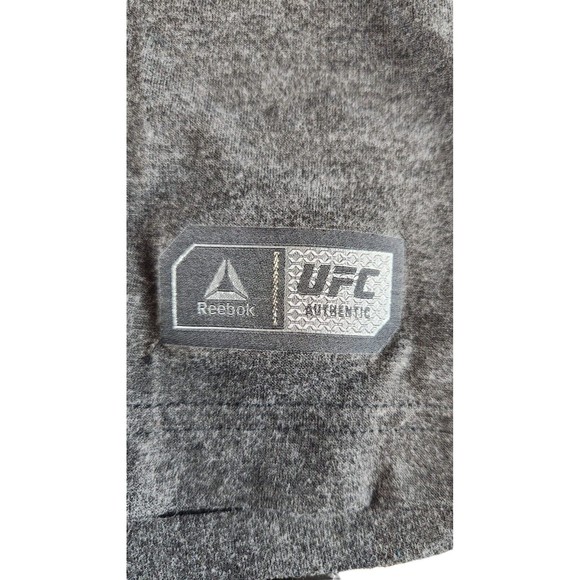 Reebok Women's Gray UFC Training V-Neck Short Sleeves T-Shirt Size L‎ - Picture 8 of 9